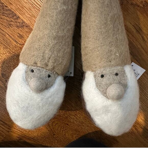 Nordstrom Farmhouse Pottery Felt Christmas Gnomes (2) Neutral Tones 11x3 NWT - Picture 2 of 8